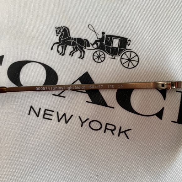 Coach Lia Round Sunglasses - Picture 11 of 14